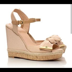 NIB Tory Burch Bow Wedge..